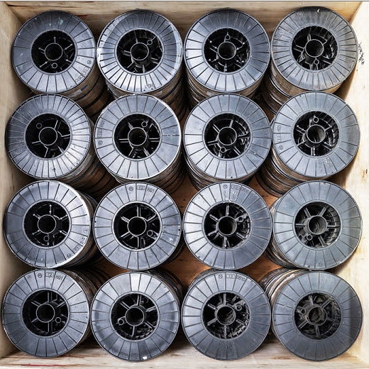 Hvad er koldvalsede fjederstrimler i rustfrit stål, og hvorfor er de vigtige for forskellige industrier